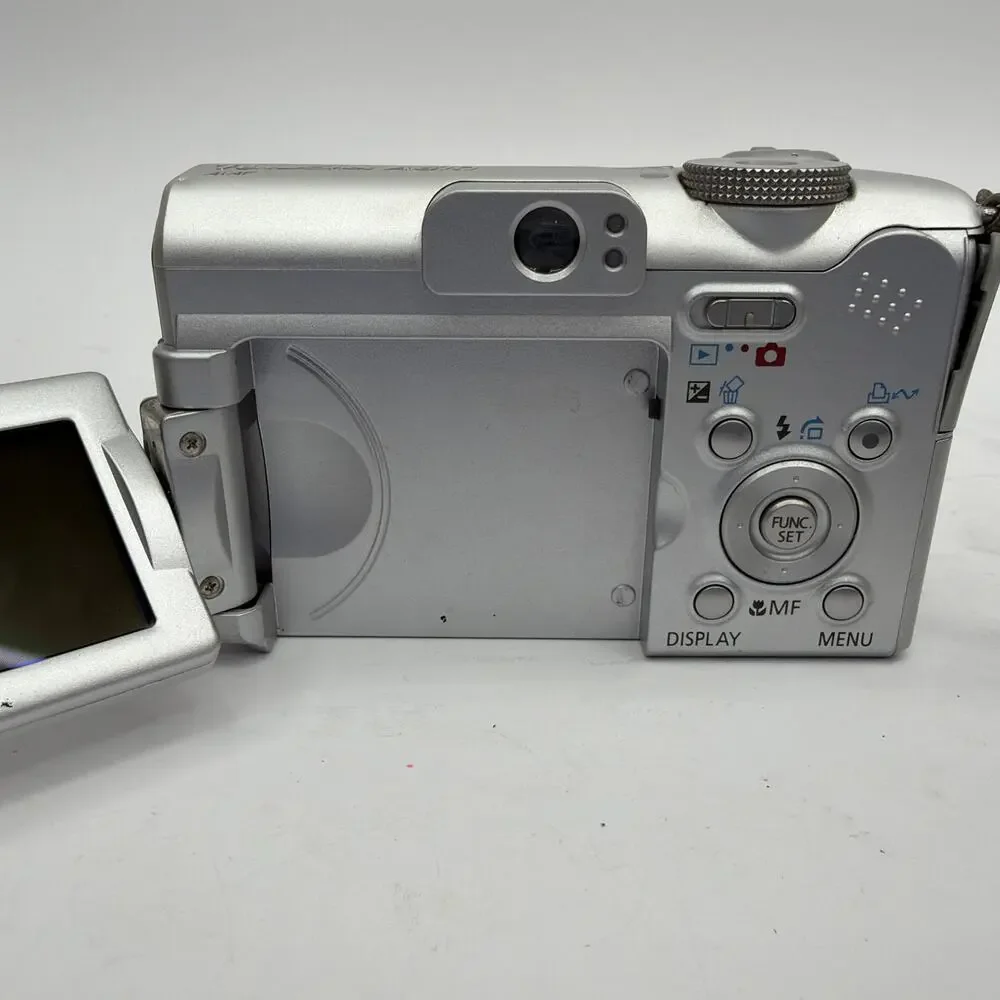Canon PowerShot A610 PC1146 5.0MP Silver Digital Camera For Parts Repair